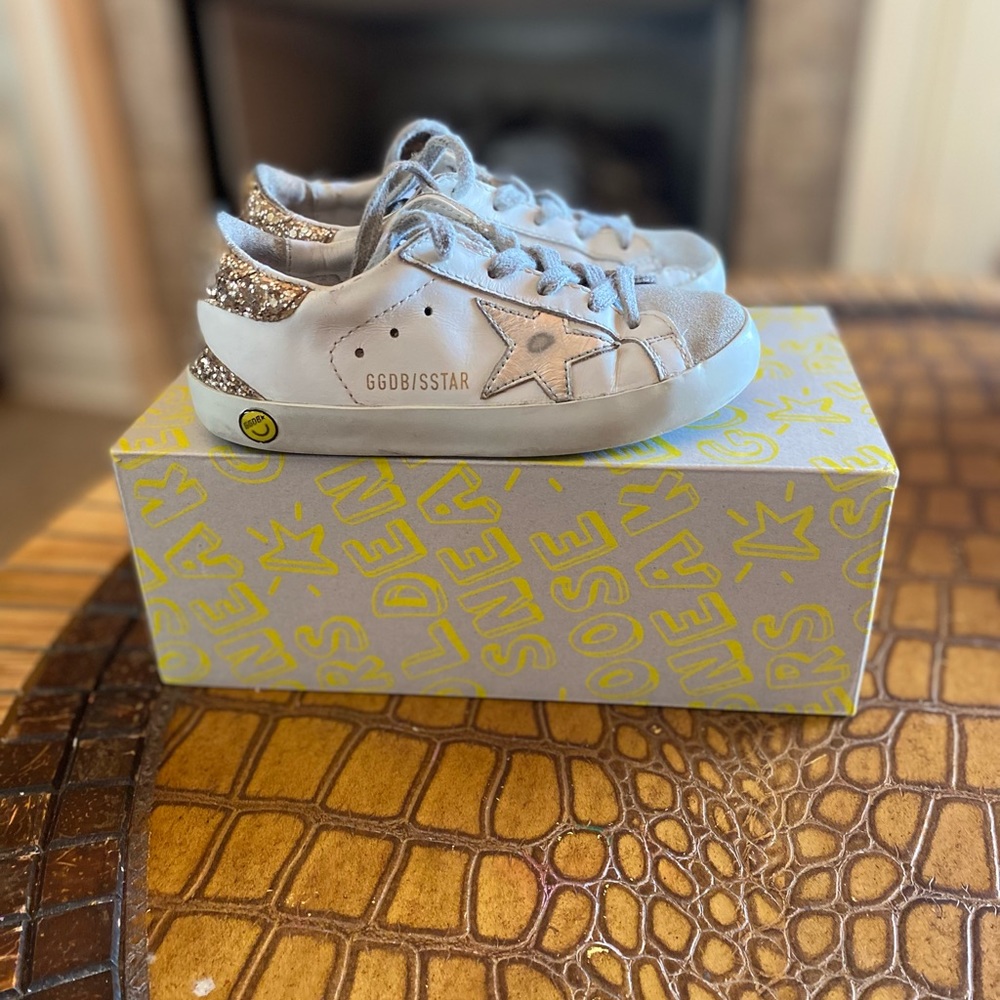 Golden Goose Kids Superstar Class size 28 European